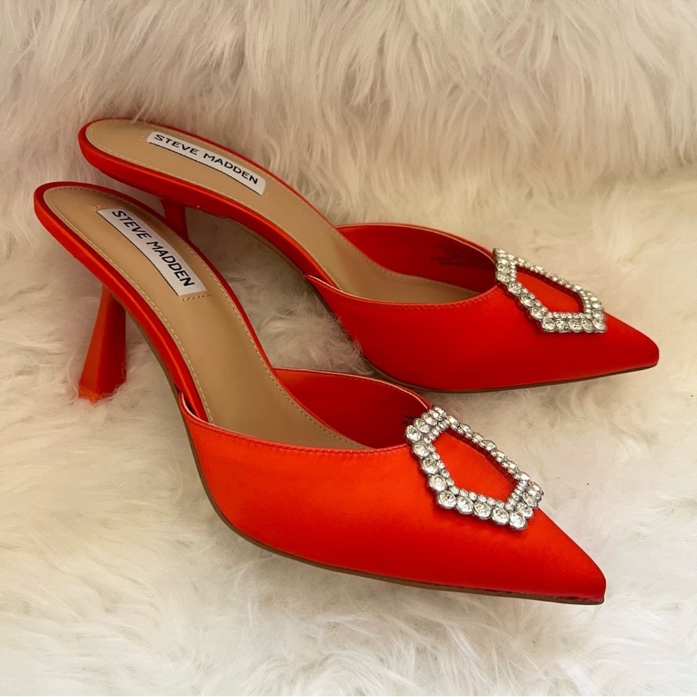 New! Steve Madden Luxe City Rhinestone Satin Mules Slides Heels - Picture 9 of 13